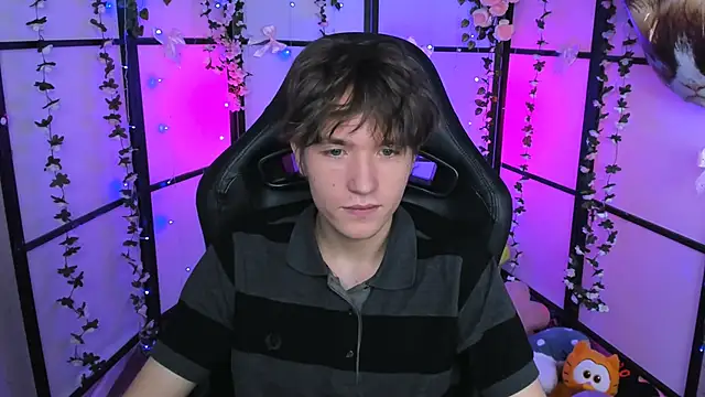 Snapshot of Ethan_Rivers chatting on 8, 11, 2025 Ethan Rivers online show from 8, 11, 2025