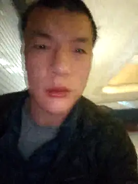 Snapshot of AAASuck chatting on 6, 2, 2026 AAASuck online show from 6, 2, 2026