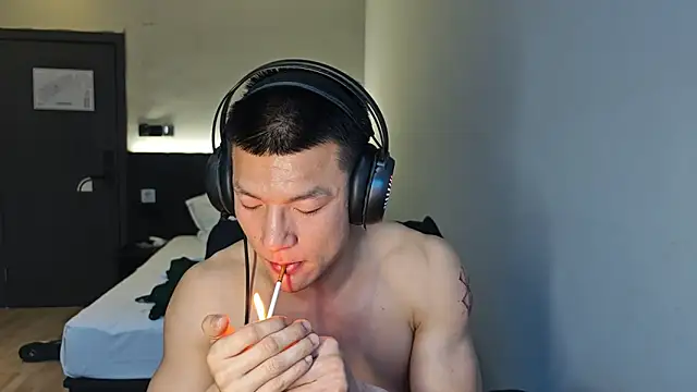 Snapshot of AAASuck chatting on 13, 3, 2026 AAASuck online show from 13, 3, 2026