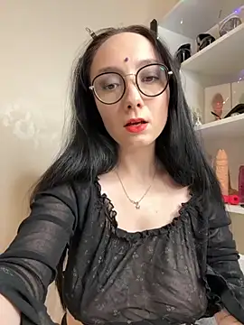 Snapshot of Jinhee_Tiny chatting on 7, 10, 2025 Jinhee Tiny online show from 7, 10, 2025