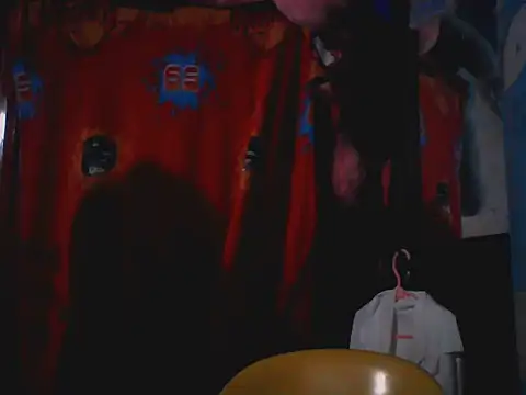 Snapshot of Prettymauixx chatting on 2, 8, 2026 Prettymauixx online show from 2, 8, 2026