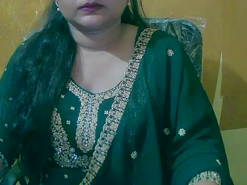 Snapshot of Saniya_K chatting on 3, 10, 2025 Saniya K online show from 3, 10, 2025