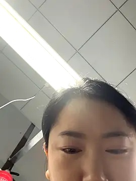 Snapshot of DHJM168 chatting on 26, 11, 2025 DHJM168 online show from 26, 11, 2025