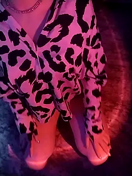 imoamo online show from 27, 2, 2026