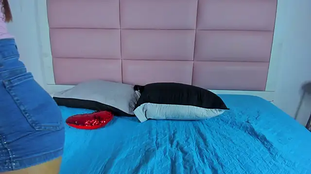 Aliss Aron online show from 27, 3, 2026