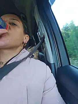 GoddessChantelle online show from 17, 11, 2025