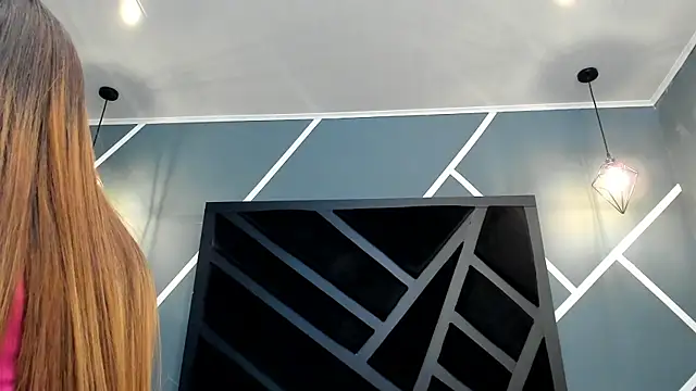 Alana cox  online show from 8, 10, 2025