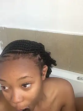 Snapshot of Sprinkle_Q chatting on 19, 9, 2025 Sprinkle Q online show from 19, 9, 2025