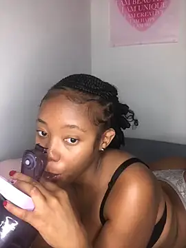 Snapshot of Sprinkle_Q chatting on 1, 10, 2025 Sprinkle Q online show from 1, 10, 2025