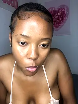 Snapshot of Sprinkle_Q chatting on 2, 10, 2025 Sprinkle Q online show from 2, 10, 2025