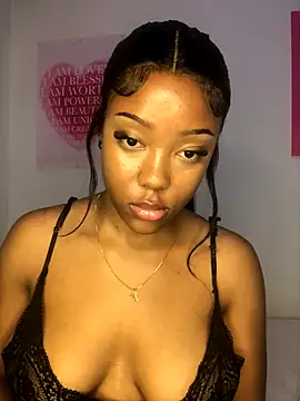 Snapshot of Sprinkle_Q chatting on 12, 10, 2025 Sprinkle Q online show from 12, 10, 2025