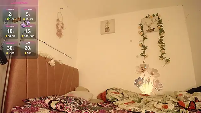 Liahdiaz  online show from 28, 2, 2026