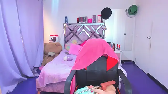 Snapshot of Luna_Analya chatting on 20, 3, 2026 Luna Analya online show from 20, 3, 2026