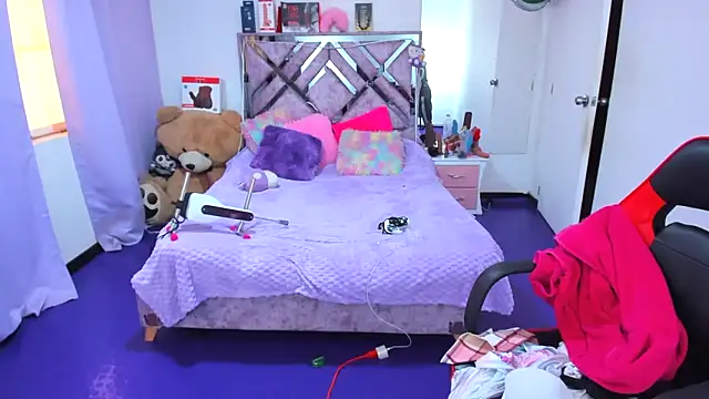 Snapshot of Luna_Analya chatting on 9, 4, 2026 Luna Analya online show from 9, 4, 2026