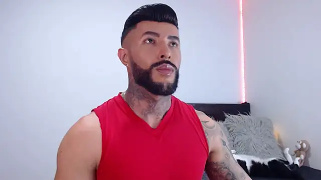 Snapshot of andrea_de_lucaa chatting on 24, 9, 2025 andrea de lucaa online show from 24, 9, 2025