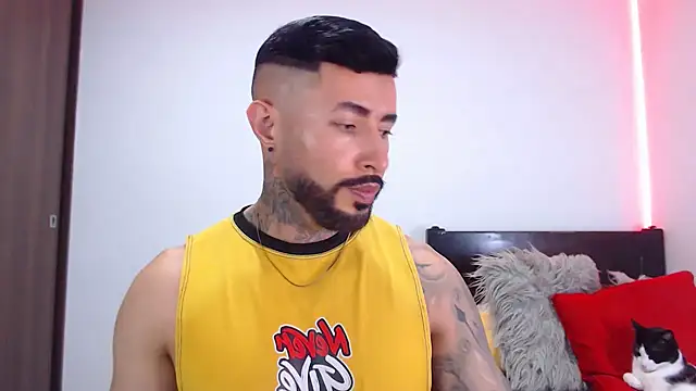 andrea de lucaa online show from 5, 2, 2026