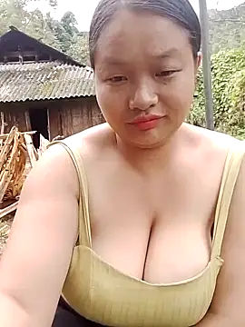 girl-babi online show from 23, 9, 2025