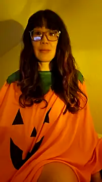 Snapshot of LeemaBean chatting on 27, 10, 2025 LeemaBean online show from 27, 10, 2025