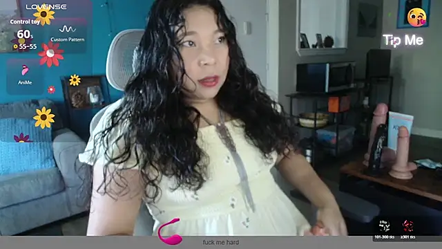 Snapshot of SHEILYN_ chatting on 19, 7, 2026 SHEILYN online show from 19, 7, 2026