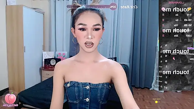 aelinhot online show from 2, 10, 2025