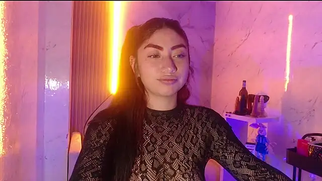 Snapshot of Sophia_tf chatting on 25, 4, 2026 Sophia tf online show from 25, 4, 2026