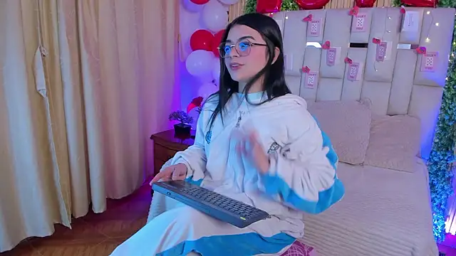 Snapshot of Jade_Nmm chatting on 17, 2, 2026 Jade Nmm online show from 17, 2, 2026