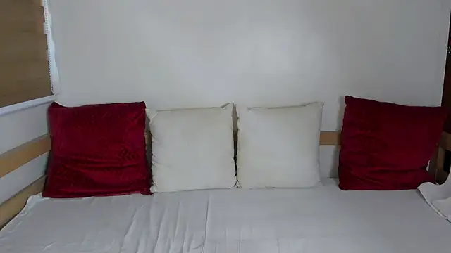 Snapshot of IslandBeauty chatting on 27, 9, 2025 IslandBeauty online show from 27, 9, 2025