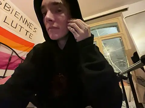 Snapshot of Styxlust chatting on 8, 3, 2026 Styxlust online show from 8, 3, 2026