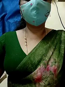 Snapshot of sushma26 chatting on 21, 7, 2026 sushma26 online show from 21, 7, 2026