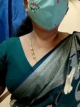 Snapshot of sushma26 chatting on 23, 7, 2026 sushma26 online show from 23, 7, 2026