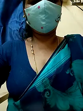 Snapshot of sushma26 chatting on 28, 7, 2026 sushma26 online show from 28, 7, 2026