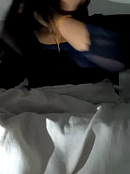 Snapshot of queenbuggi chatting on 21, 2, 2026 queenbuggi online show from 21, 2, 2026