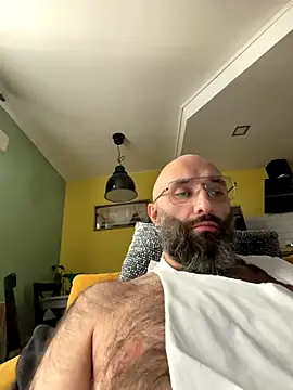 Snapshot of smint06 chatting on 5, 10, 2025 smint06 online show from 5, 10, 2025