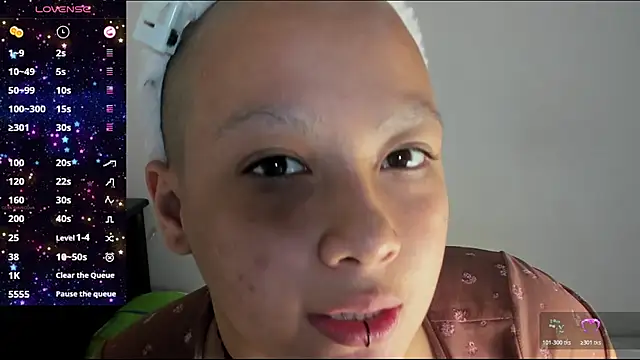 Cherry vald online show from 4, 4, 2026