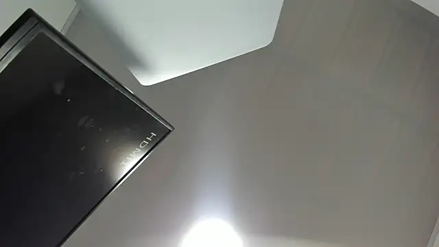 Snapshot of Vickysweeeettt chatting on 13, 11, 2025 Vickysweeeettt online show from 13, 11, 2025