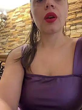 Snapshot of ladywithbigass chatting on 8, 10, 2025 ladywithbigass online show from 8, 10, 2025