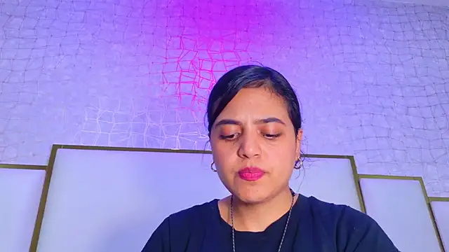 Snapshot of thalia888_ chatting on 27, 5, 2026 thalia888 online show from 27, 5, 2026