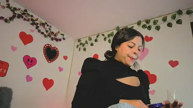 MiaCollinssx online show from 18, 2, 2026