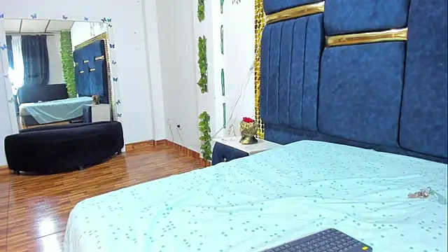 vyumekoper online show from 28, 9, 2025