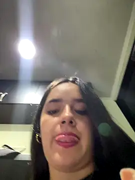 Luciaparker03 online show from 24, 9, 2025