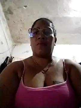 Big ass submissive online show from 28, 10, 2025