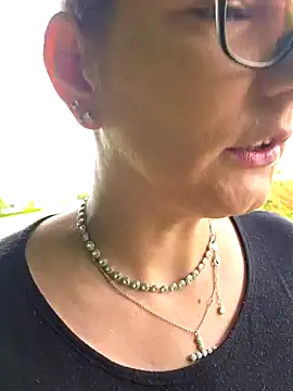 Snapshot of Swiss_Lady chatting on 13, 9, 2025 Swiss Lady online show from 13, 9, 2025