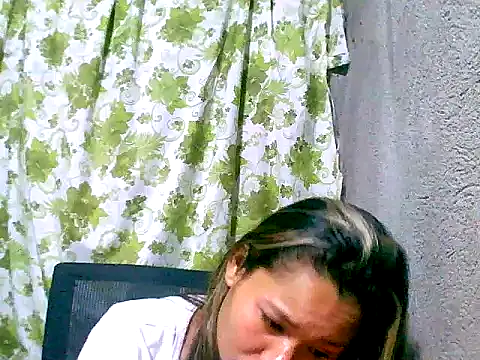 Snapshot of Sweeetgurll chatting on 21, 9, 2025 Sweeetgurll online show from 21, 9, 2025