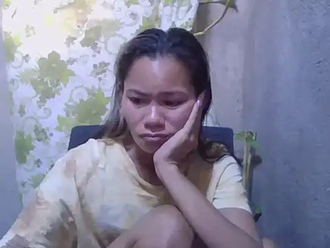 Snapshot of Sweeetgurll chatting on 28, 10, 2025 Sweeetgurll online show from 28, 10, 2025