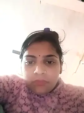 Snapshot of Monika_thakurr chatting on 15, 11, 2025 Monika thakurr online show from 15, 11, 2025