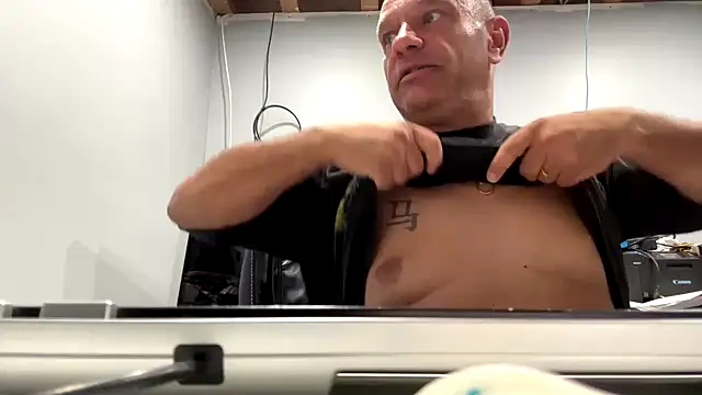 frankyjones8989 online show from 5, 10, 2025