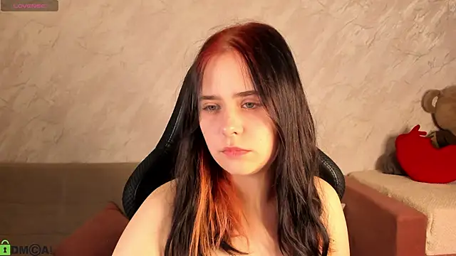 Snapshot of Alis_Platt chatting on 9, 9, 2025 Alis Platt online show from 9, 9, 2025