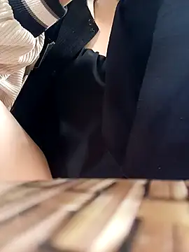 Snapshot of Ficity chatting on 28, 10, 2025 Ficity online show from 28, 10, 2025