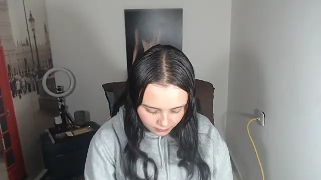 Snapshot of crazy_daniela chatting on 1, 10, 2025 crazy daniela online show from 1, 10, 2025