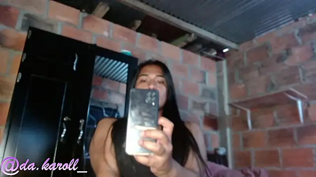 Snapshot of _Diviine_karoll_ chatting on 11, 9, 2025  Diviine karoll  online show from 11, 9, 2025